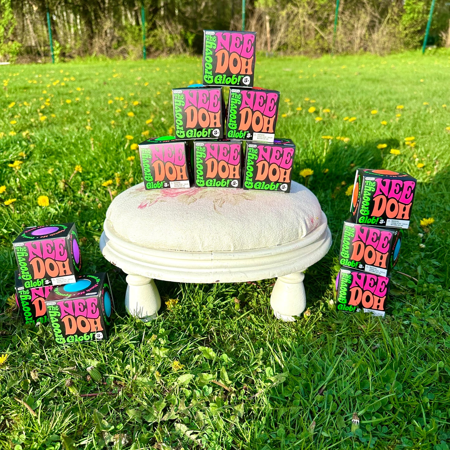 NeeDoh The Groovy Glob